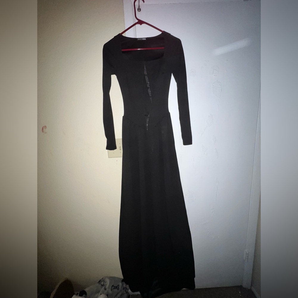 Fashion Nova Classic Black Long Sleeve Dress